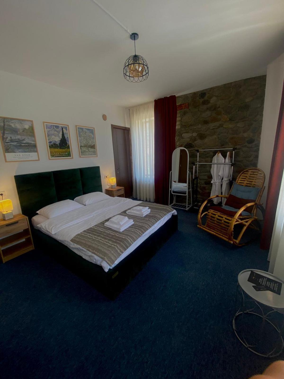 Mood Hotel Kazbegi ภายนอก รูปภาพ